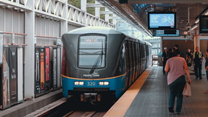 Ekonomiska fördelar med att välja kollektivtrafik illustration